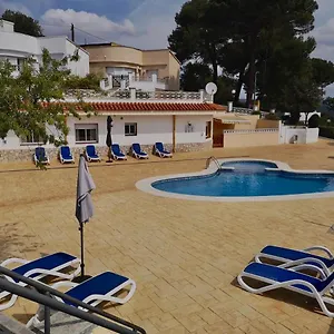 apartamentos-famara.topcostabravahotels.com/