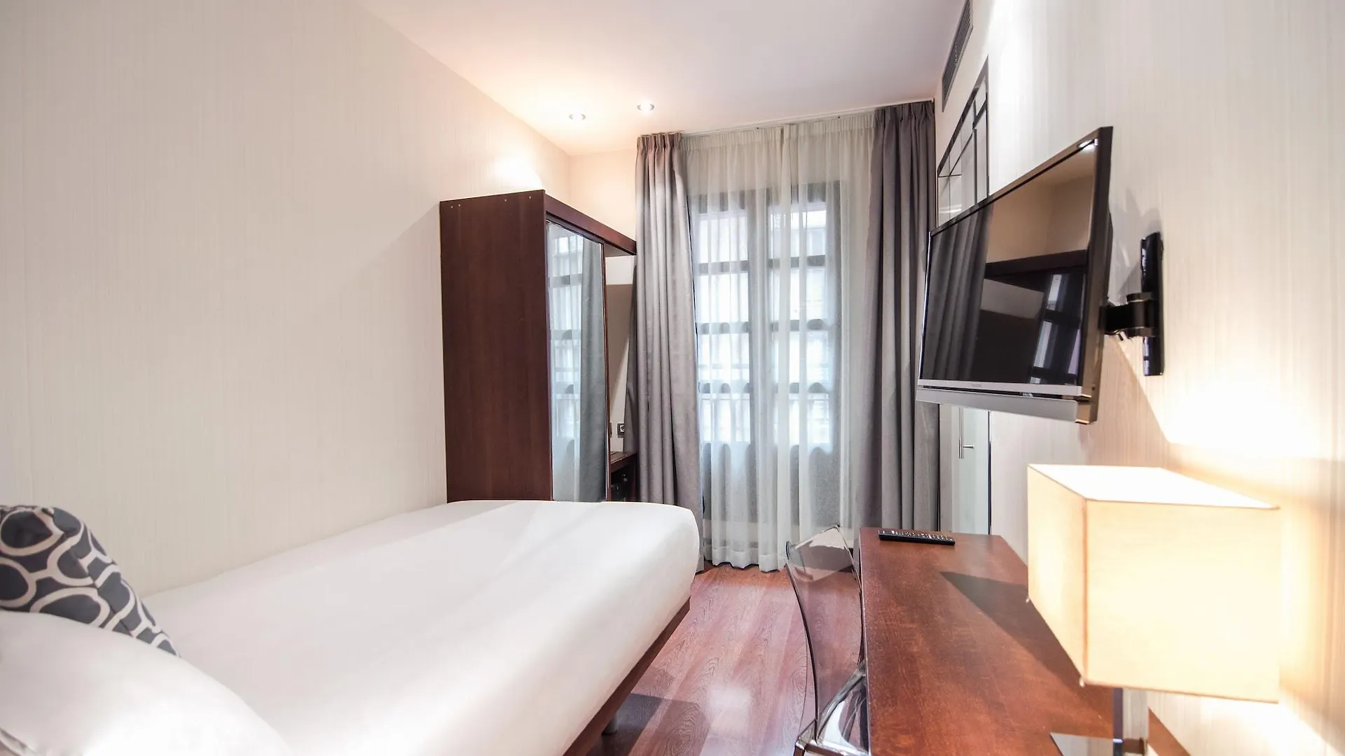 Petit Palace Marques Santa Ana Севилья 4*,  Испания