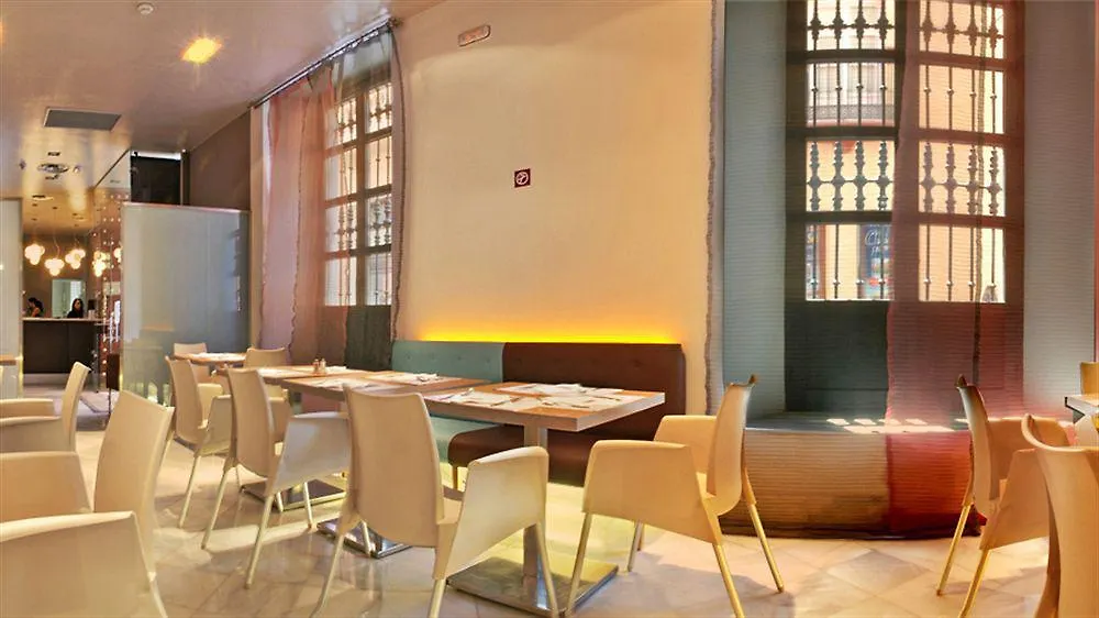 Petit Palace Marques Santa Ana Севилья 4*,